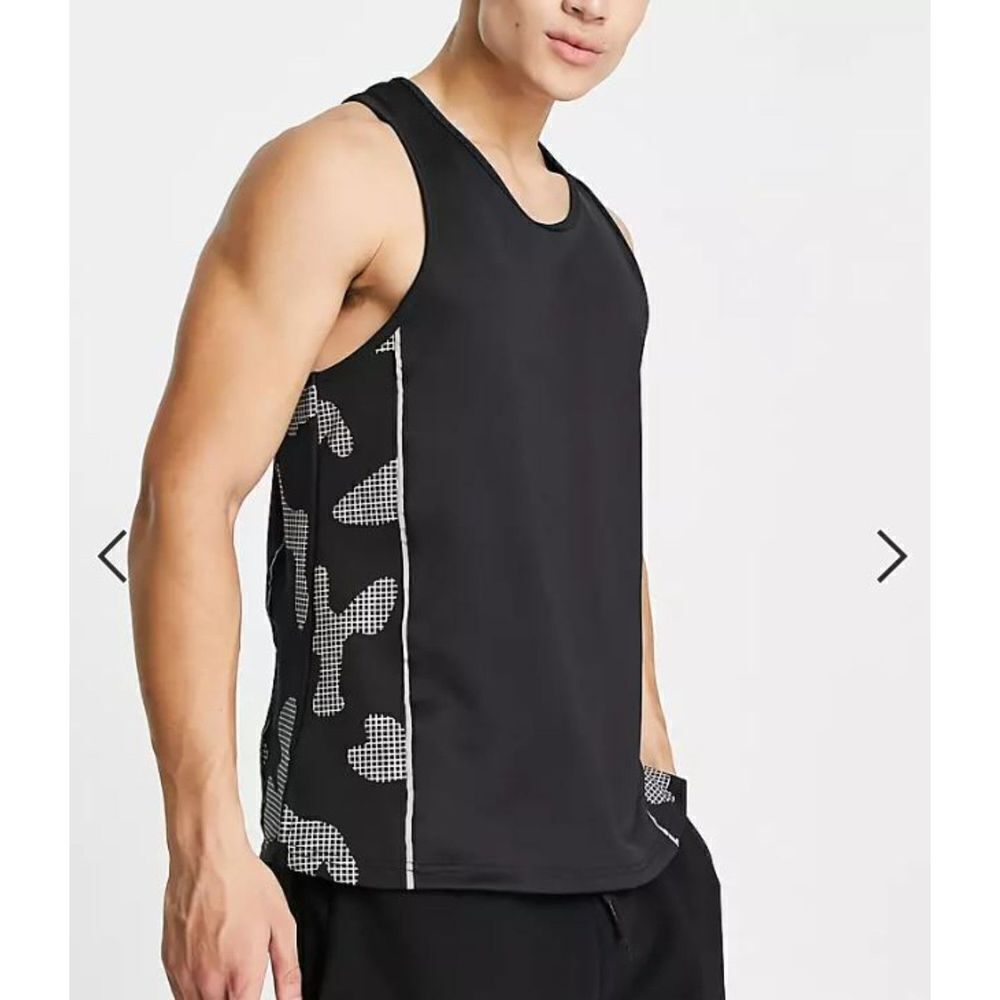 Bolongaro Trevor Sport Valdez Tank Top Abstract Side Panel Zip Pocket‎ Black XL